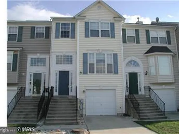 2655 Avon Pl, Waldorf, MD 20601