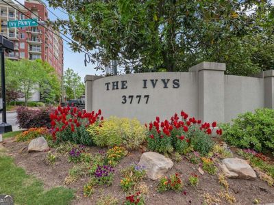 25 Ivy Gates NE, Atlanta, GA, 30342