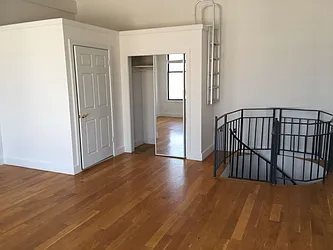 Rented by Cyberapts Management