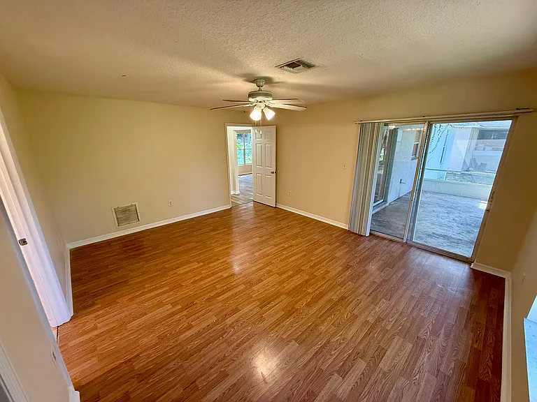 100 Morningview Dr — Photo 6