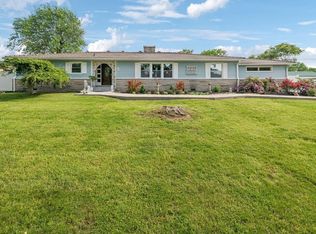 604 College Ave E, Carthage, TN 37030