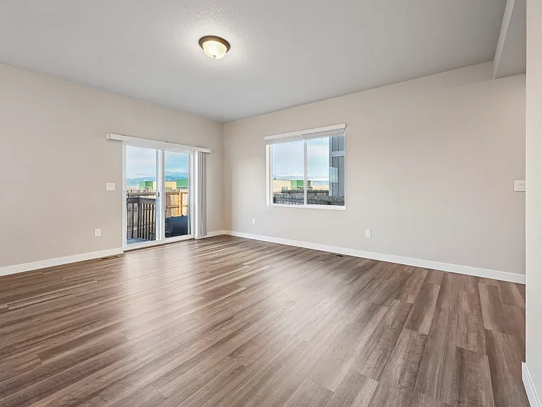 11197 House Finch Ln — Photo 5