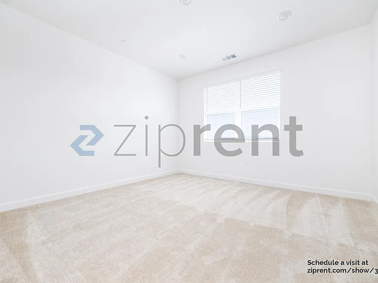 793 Vada St #5 — Photo 13