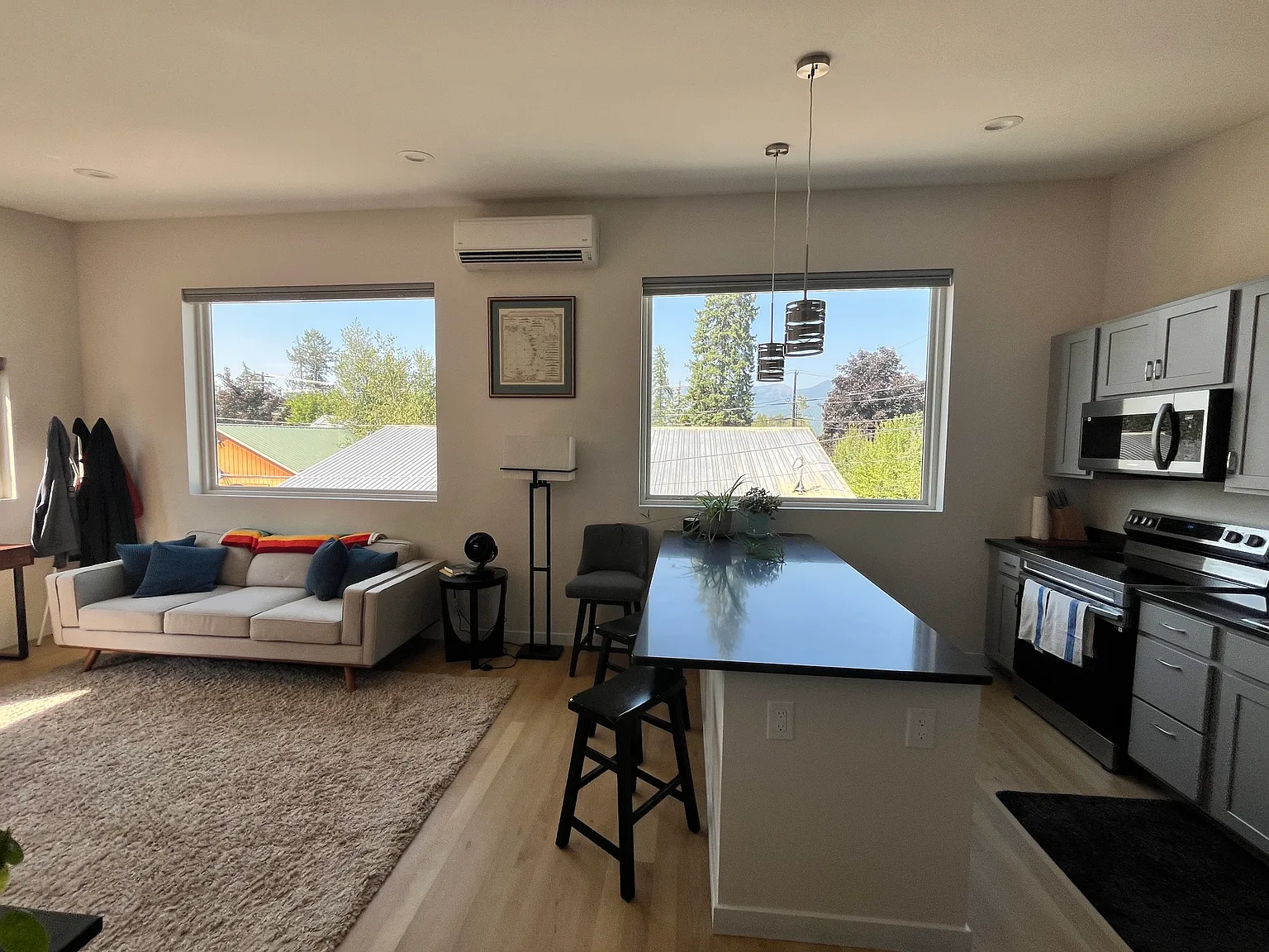 1 bed, 600 sqft, $2,000 — Photo 2