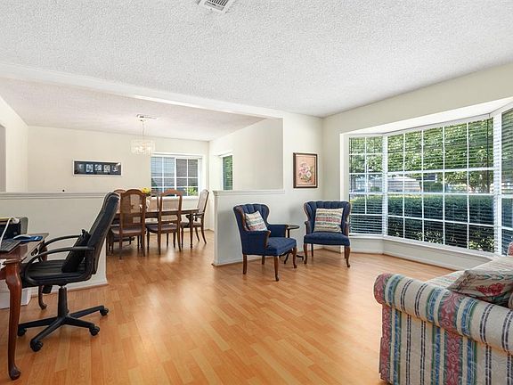 5th image of 5811 Miller Valley Dr
