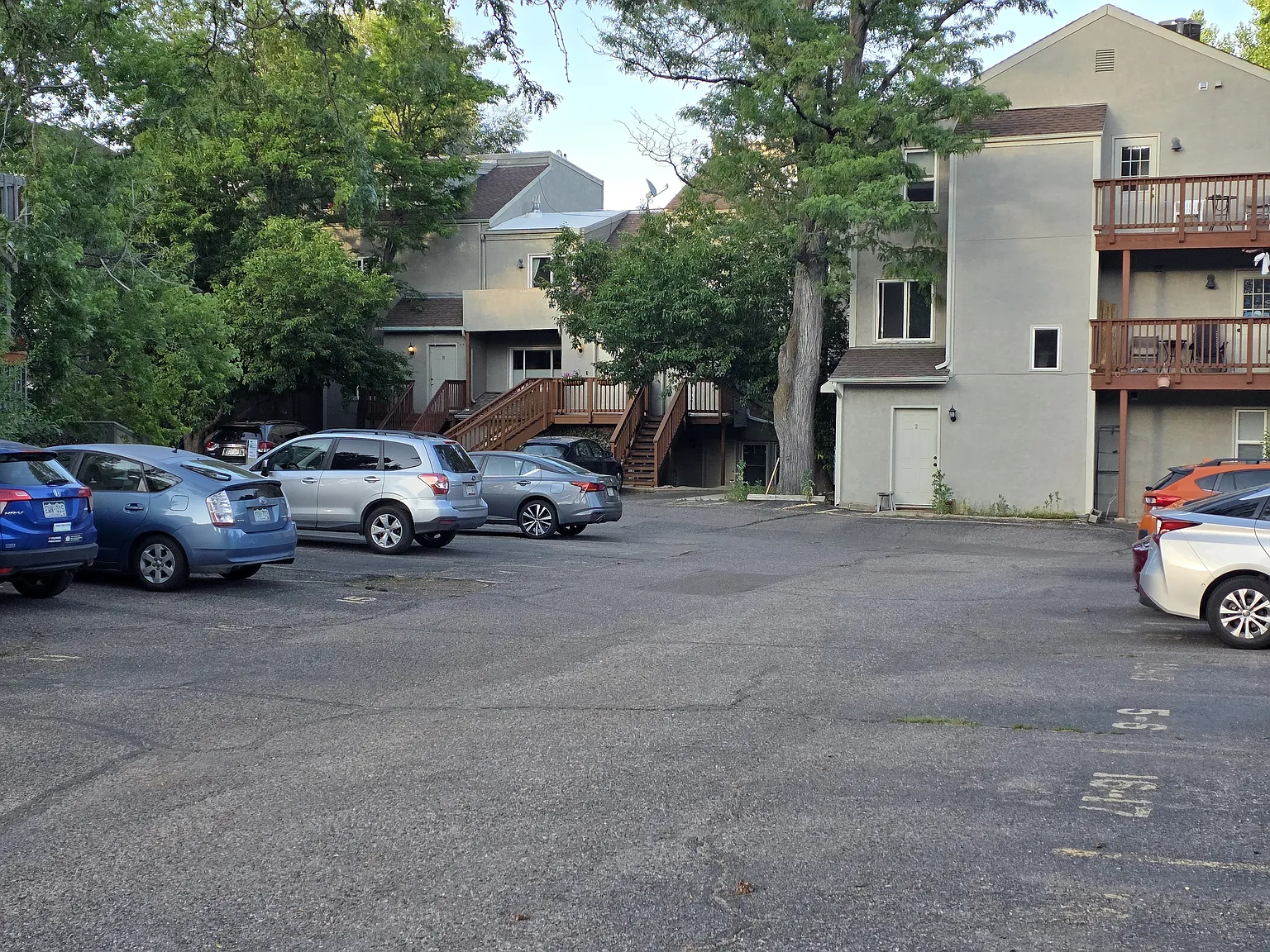 1 bed, 576 sqft, $1,900 — Photo 2