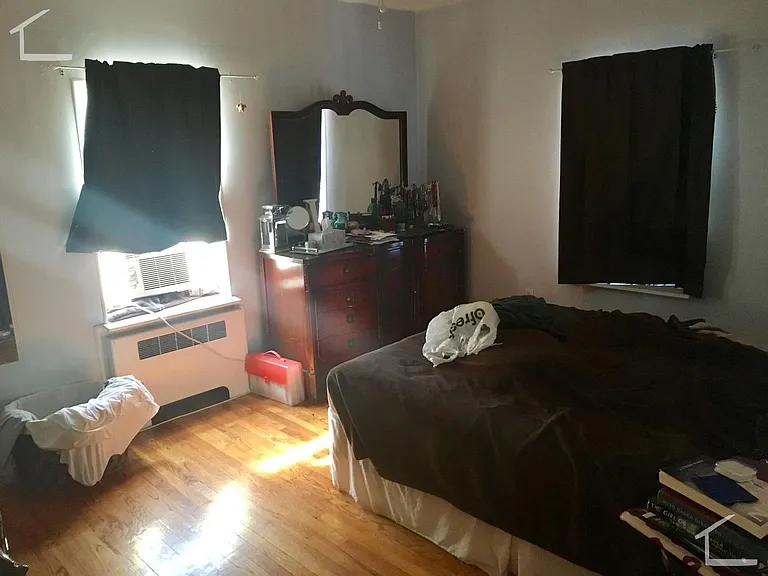20 Brock St — Photo 8