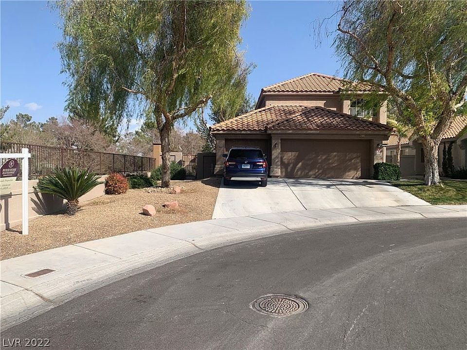 1st image of 1300 Palantine Hill Dr