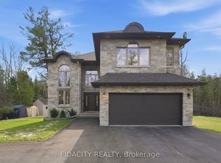 152 Wilbert Cox Dr, Ottawa, ON K0A1L0