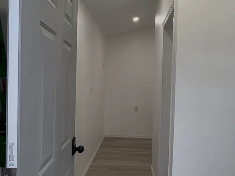 109 Kennedy Ave — Photo 4