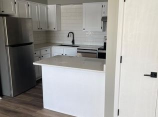 7755 Main St #6, Omaha, NE 68127