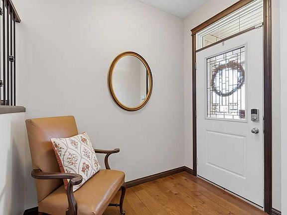 3rd image of 13 N Cranford Gdns SE
