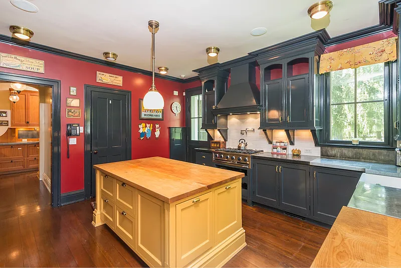 Thumbnail 13