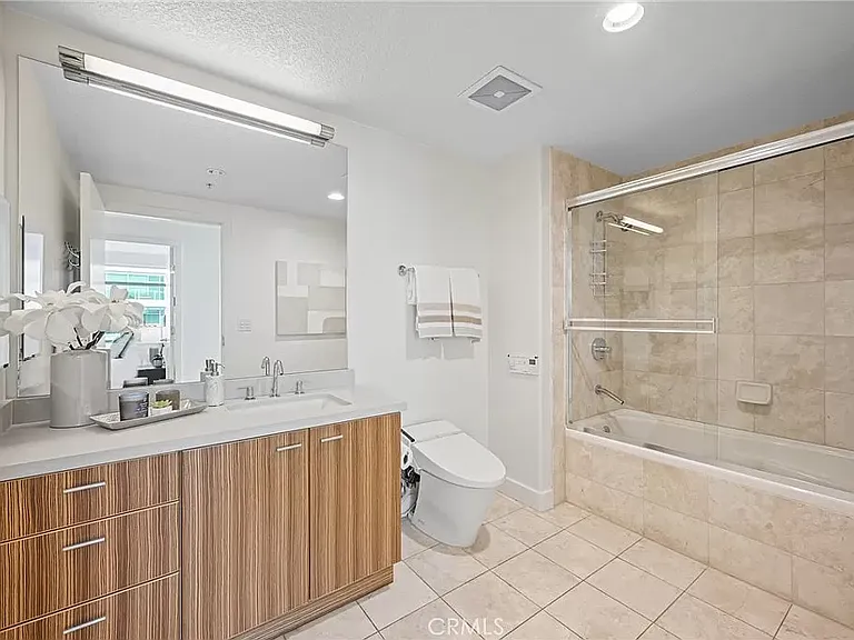 3131 Michelson Dr #1702 — Photo 12