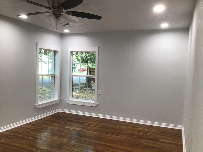 405 Madison St — Photo 10