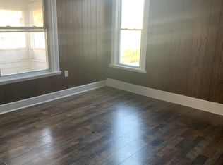 30 High St APT 2E, Poughkeepsie, NY 12601