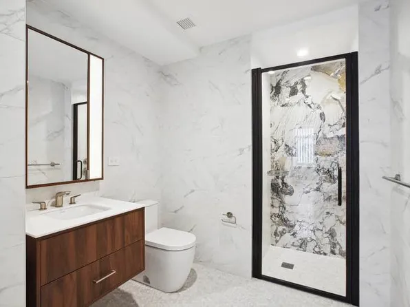 115 East 55th Street image 9 of 18