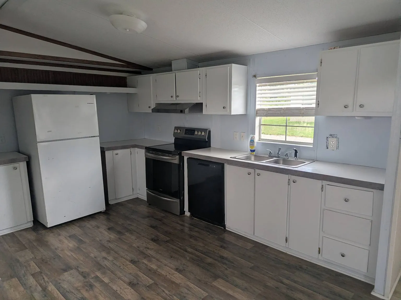 437 Everest Road Lot 5 - 1 — Photo 2