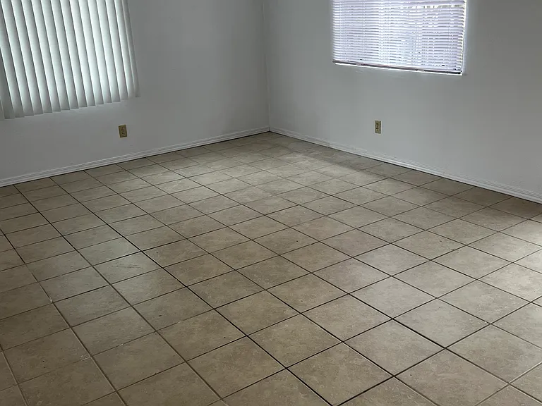 843 W Walnut Ave #B — Photo 8