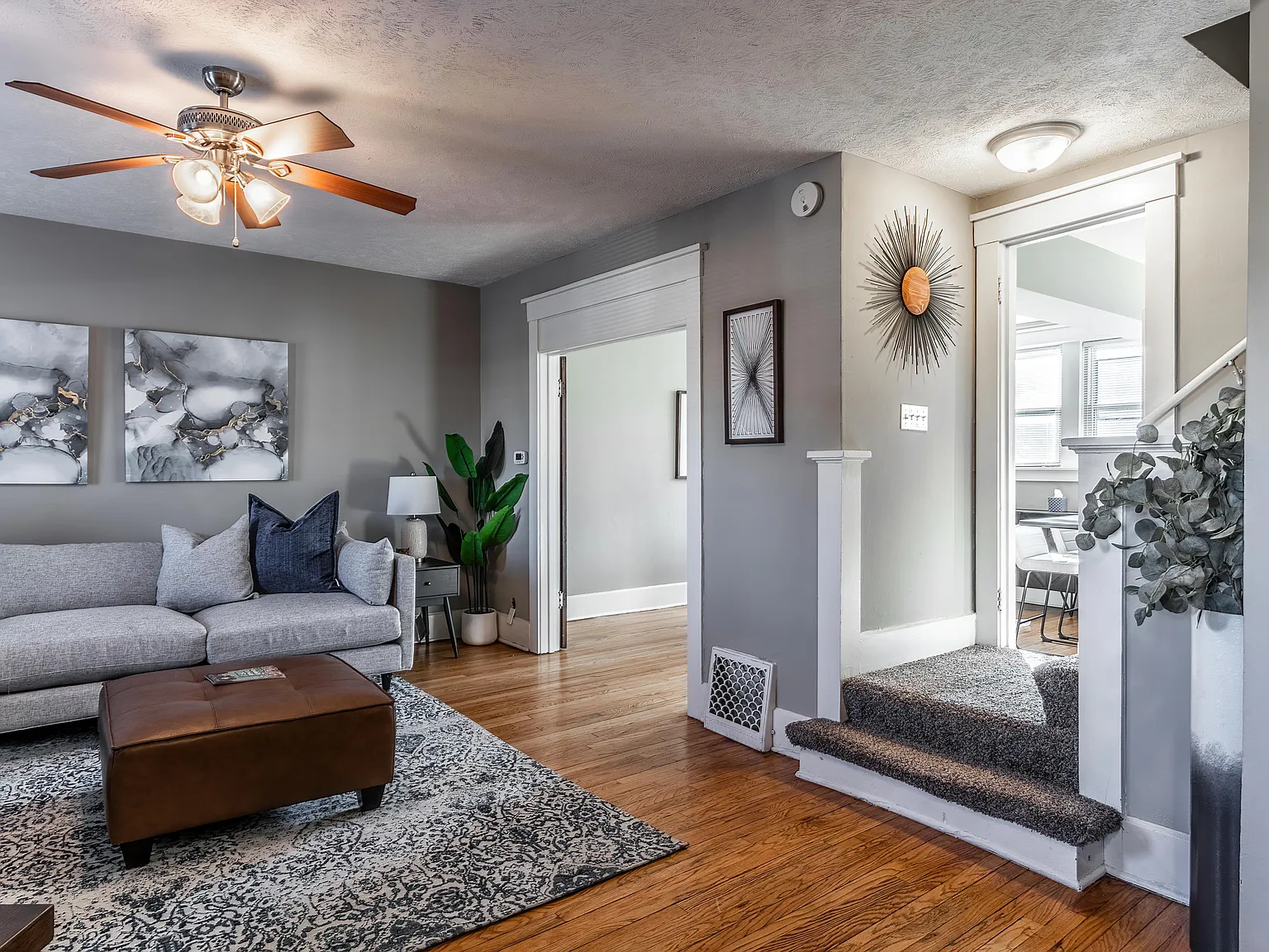 3913 Farnam — Photo 4