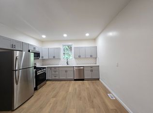 1255 Chartiers Ave #1, Pittsburgh, PA 15220