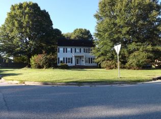3819 Blairwood St, High Point, NC 27265