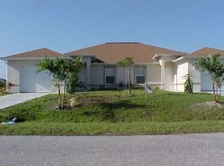 2044 NE 6th St, Cape Coral, FL 33909