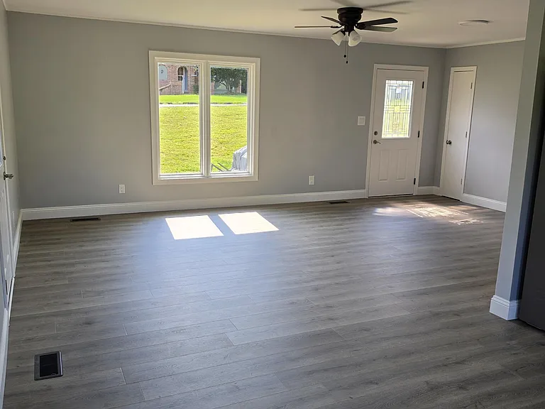 421 River Bend Dr — Photo 12
