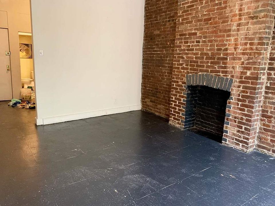 2nd image of 346 E 9th St APT 7