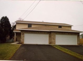 393 Linn Ave, Crystal Lake, IL 60014