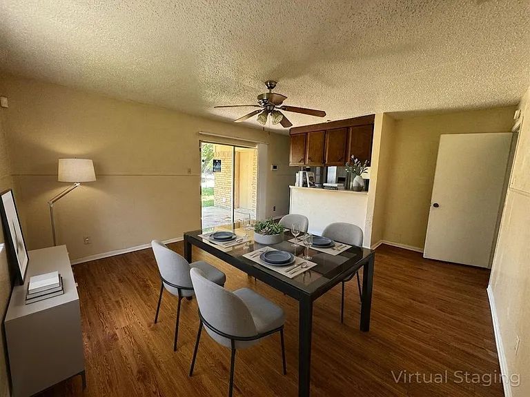 1526 Leader Dr — Photo 16
