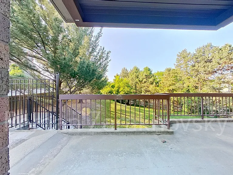 16 Webster Ave #1 — Photo 6