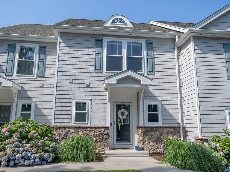 520 Marina Way Lndg #520 — Photo 4
