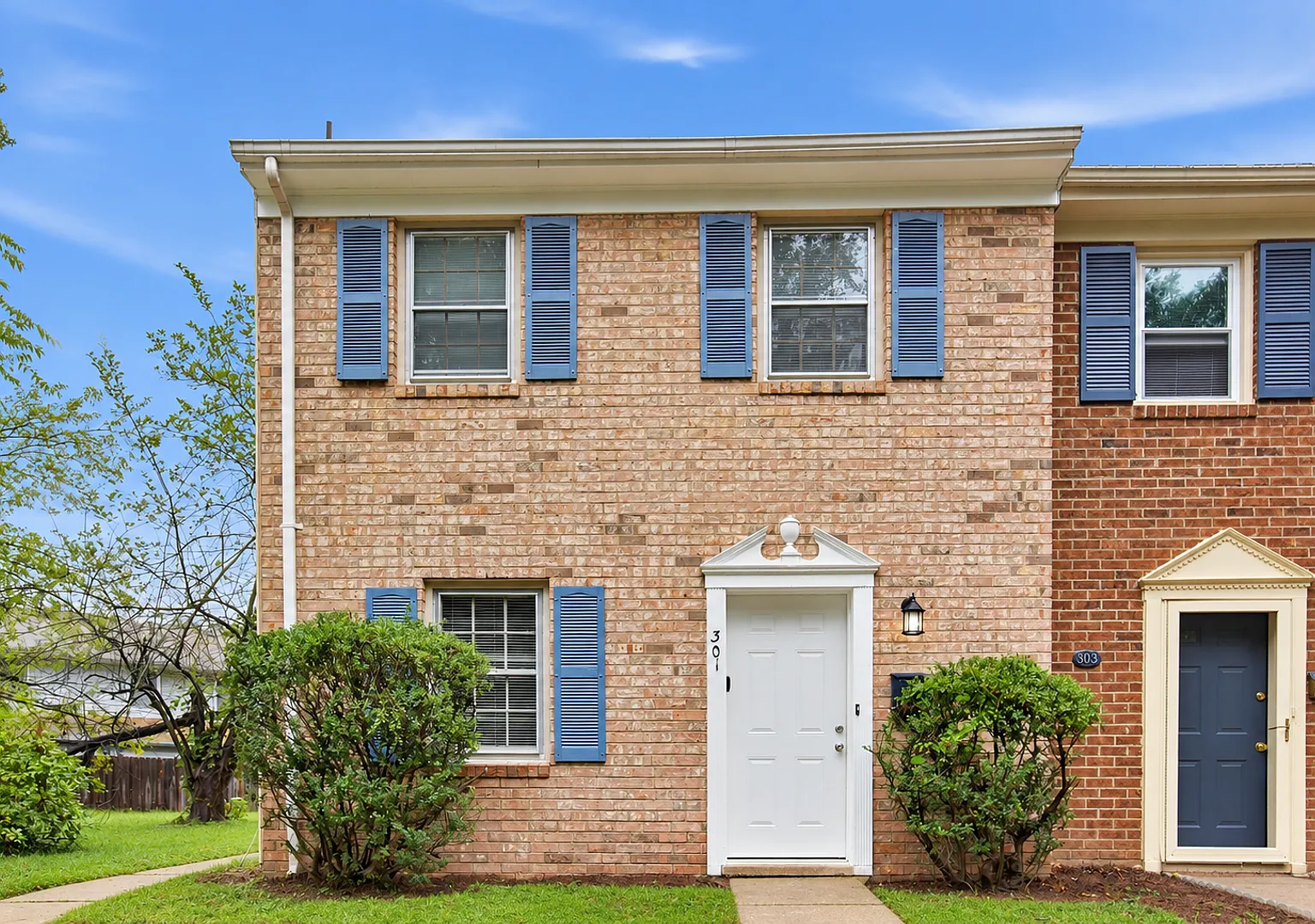 3 Bedroom End Unit Townhouse in Spotsylvania — Photo 2