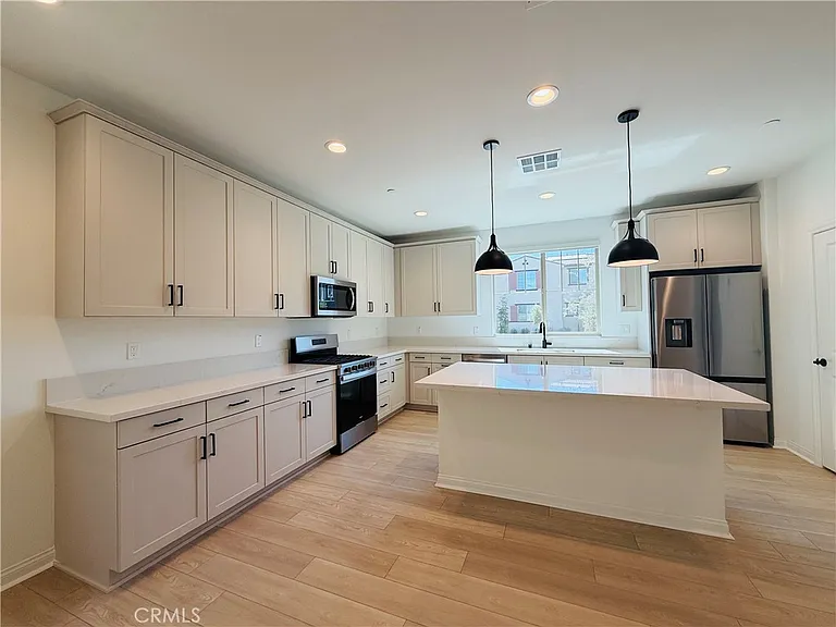 4221 S Malagon Privado — Photo 4
