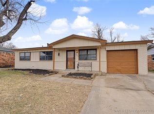 12114 E 21st Pl, Tulsa, OK 74129