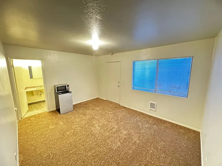 1001 Shell Beach Rd #11-26 — Photo 4