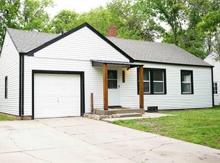 2632 S Santa Fe Ave, Wichita, KS 67216