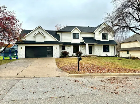 2506 Ridgetop Rd, Ames, IA 50014