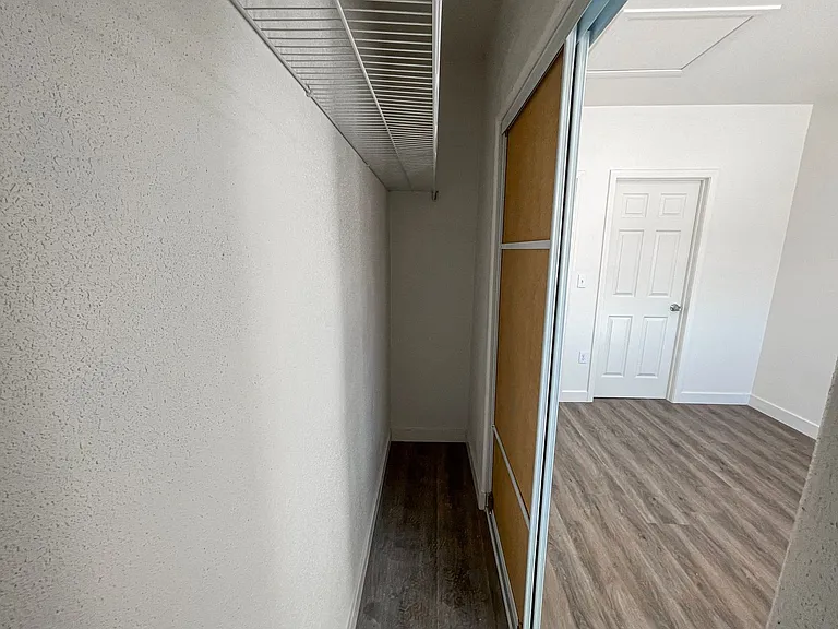 10109 Nemaha Cir — Photo 11