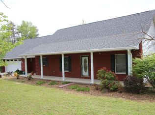116 Creekway Dr, Crossville, TN 38555