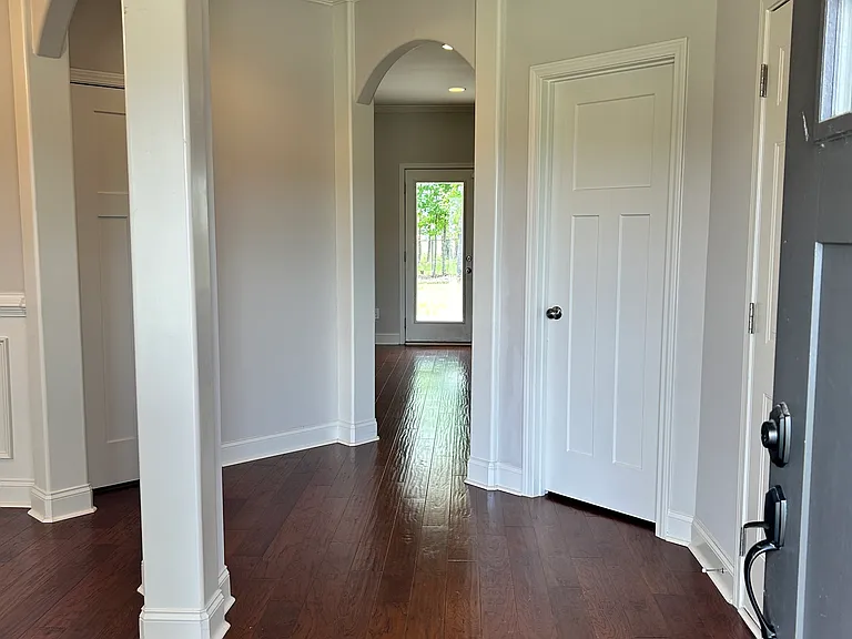 9660 Capot Dr — Photo 2