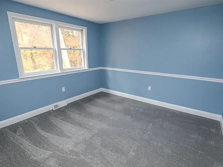 37 Heritage Way — Photo 3
