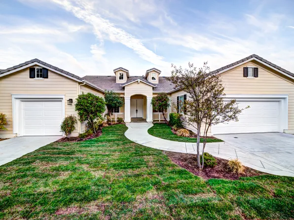 2 Via Palmieki Ct, Lake Elsinore, CA 92532