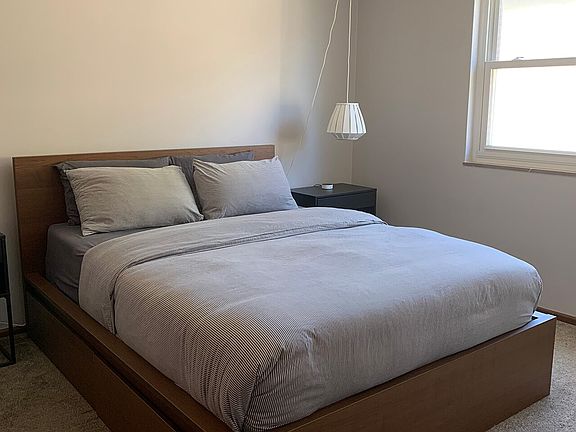3rd image of 1416 Ashland Ave #1
