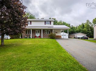 122 Meadowland Ave, Colchester, NS B2N 6J9