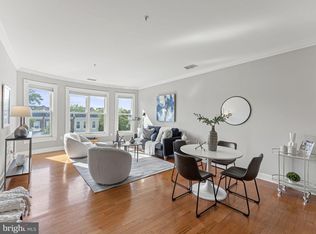 401 13th St NE APT 402, Washington, DC 20002