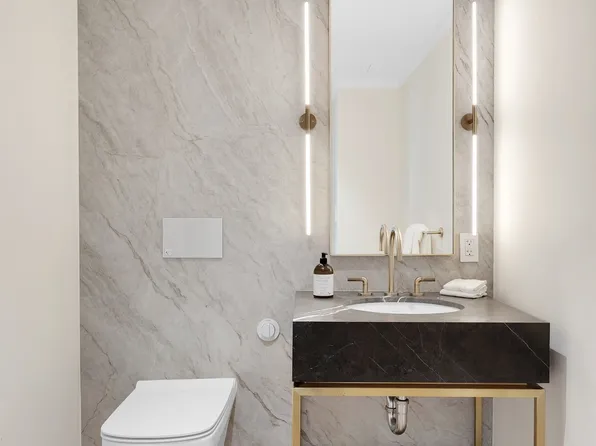 360 Central Park West image 16 of 16