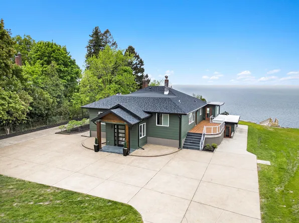 3500 Lakeshore Dr, Saint Joseph, MI 49085