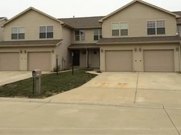 3431 Stoneway Ct, Champaign, IL 61822